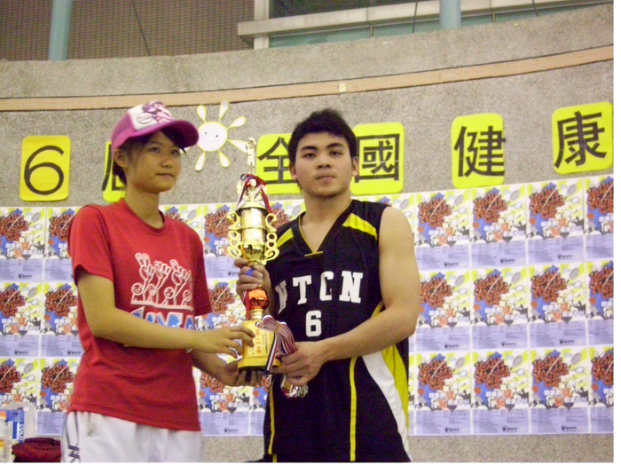E06 運動保健系系學會.(另開新視窗/bmp檔)圖片